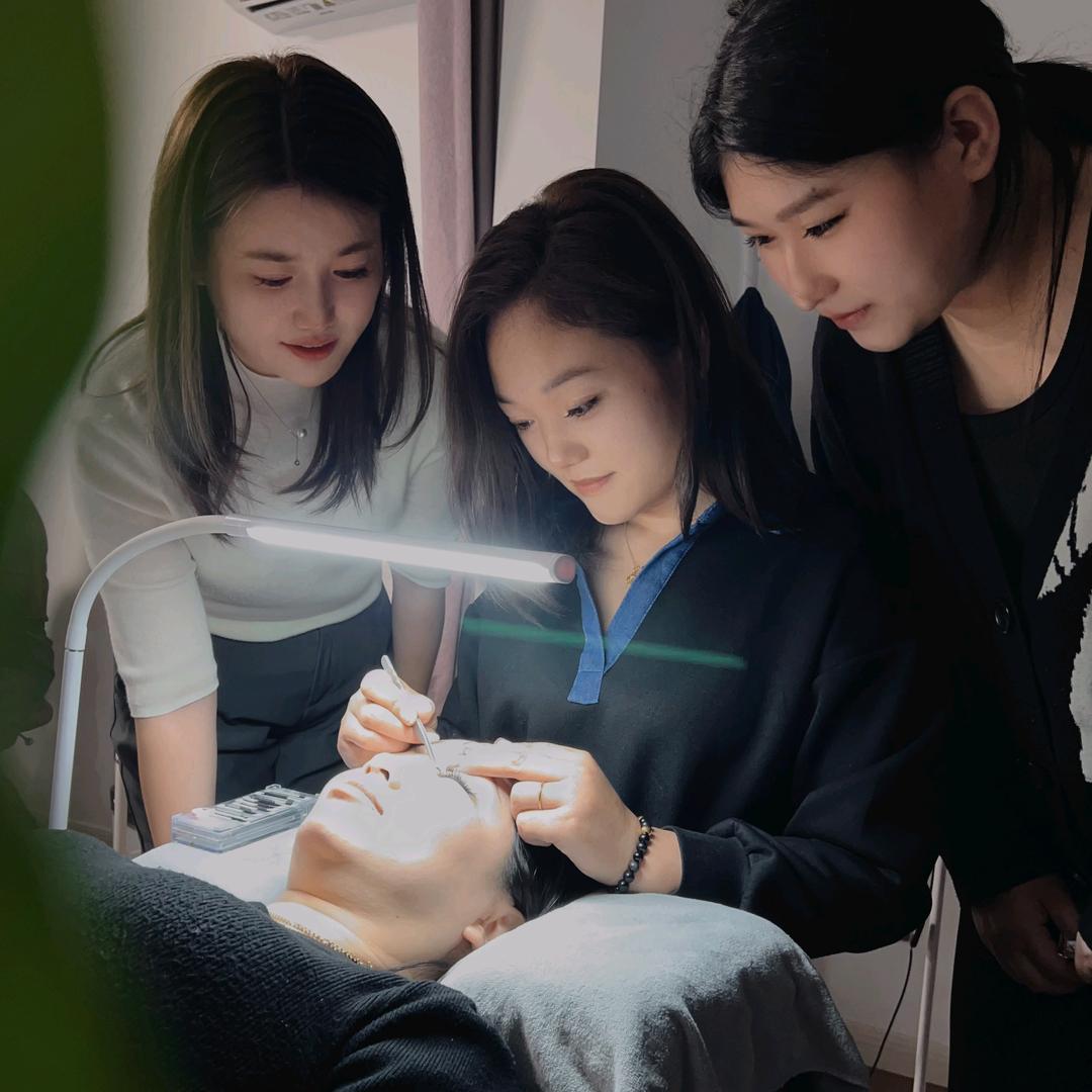 临洮小骨美甲美睫