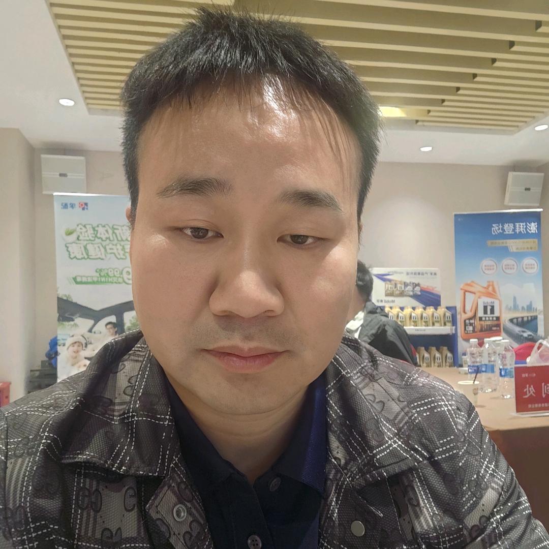 仙桃皇车一族汽修厂