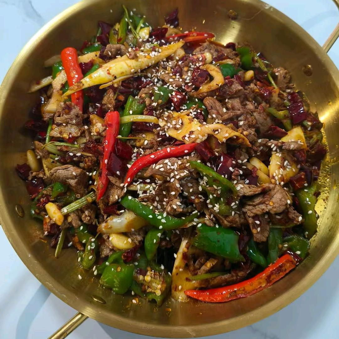 云南风味干锅牛肉官方号