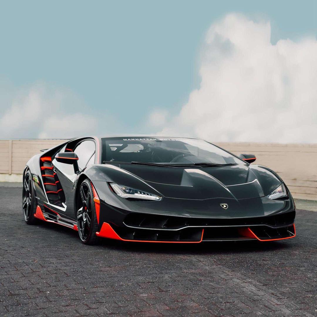 霖湾汽车服务中心（台湾街店）