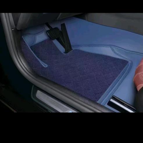 车铭轩汽车脚垫加工