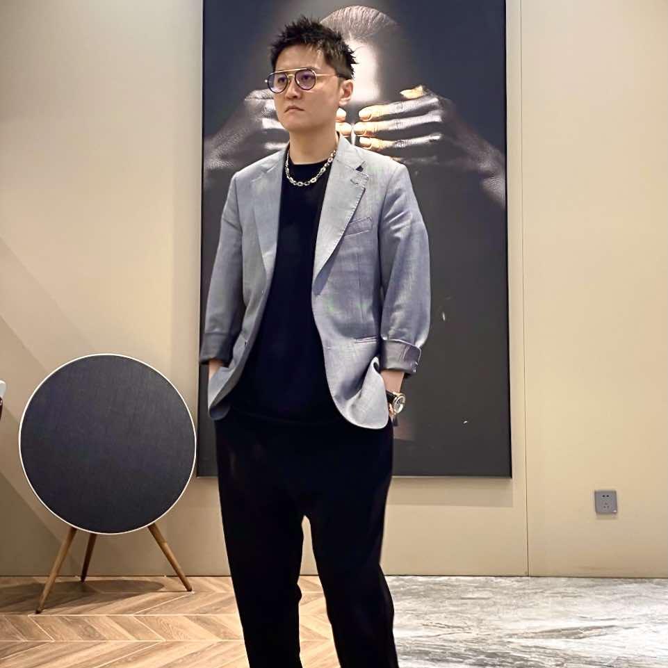洪大烫发设计
