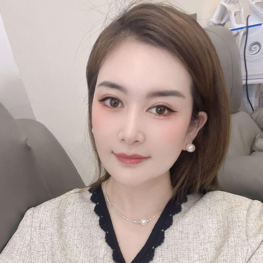 枣阳安妮美甲店