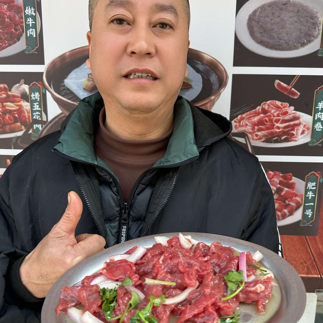 70后张哥在衢州开弄堂里北京火锅东北烤肉