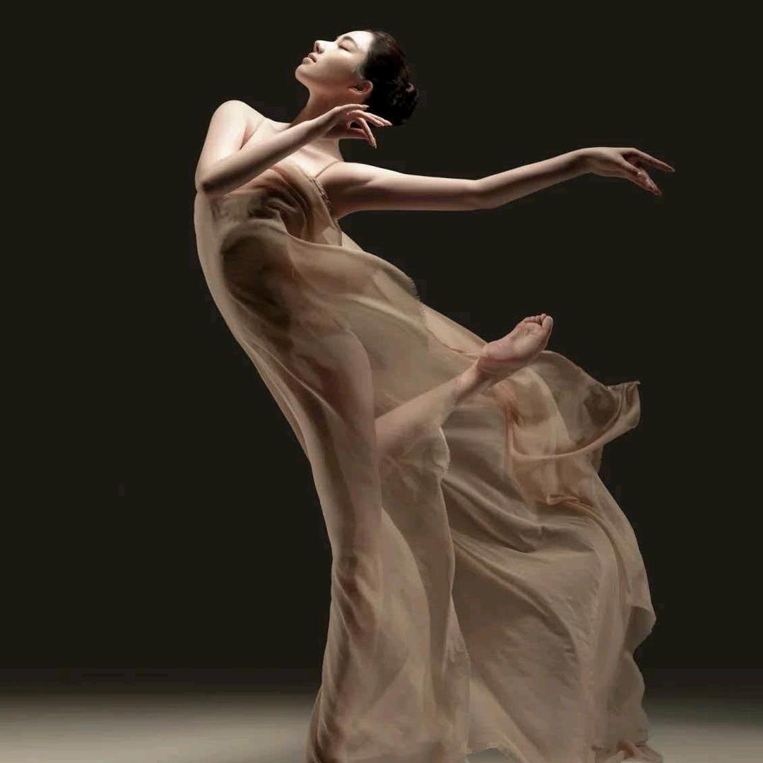 木一老师V见瑜伽舞蹈健身