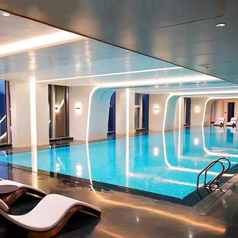 LANDISON游泳健身