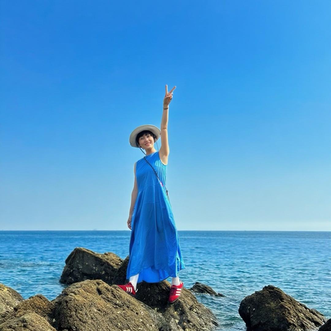 恋尚教育岳岳老师