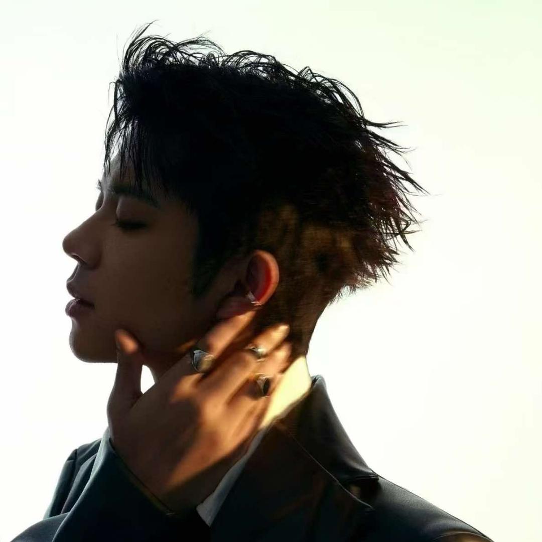 广元王牌男士发型设计