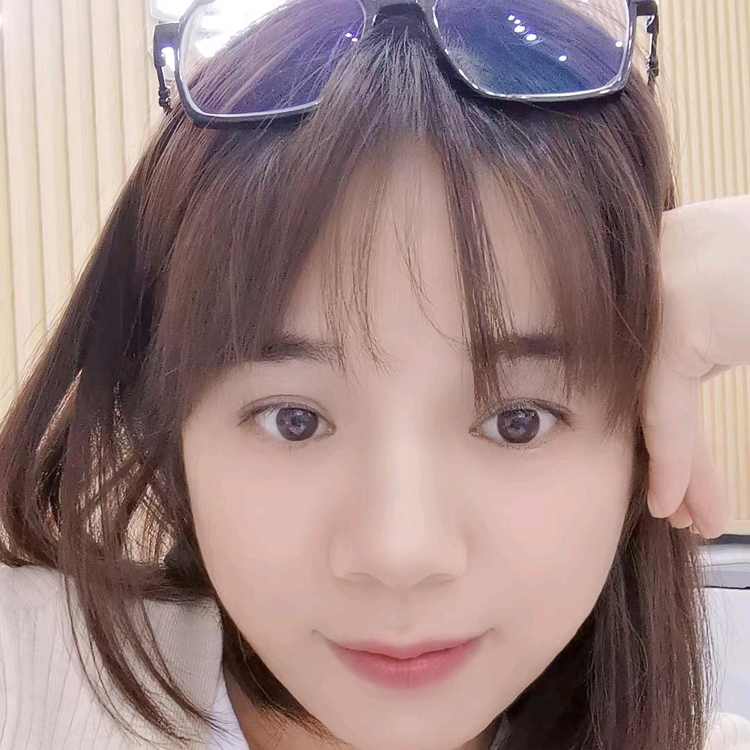 铂阅眼镜