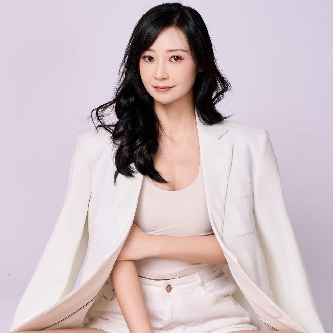 莫菲女子塑形