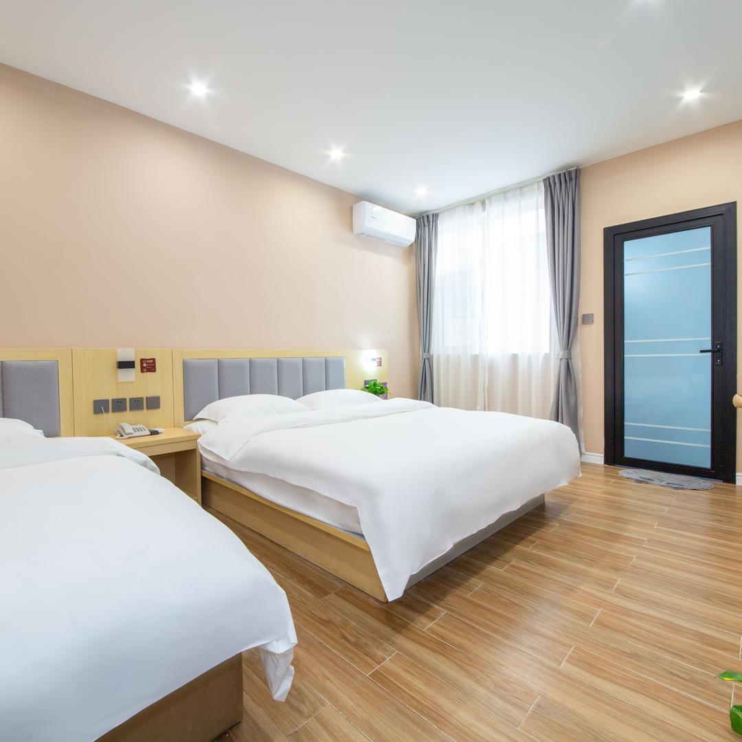 华驿精选酒店（钟鼓楼回民街店）