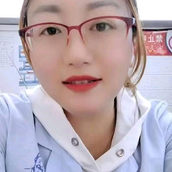 鸿瑞堂净坛路店刘老师