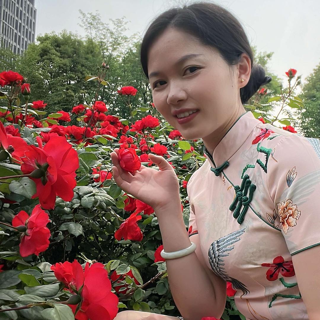 轻素栖花里（团风商业步行街店）