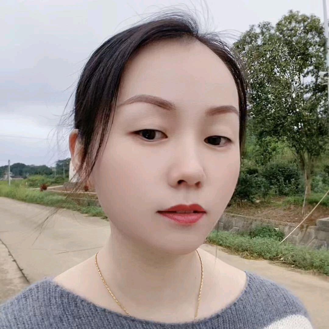 龚小二臭豆腐总店官方号