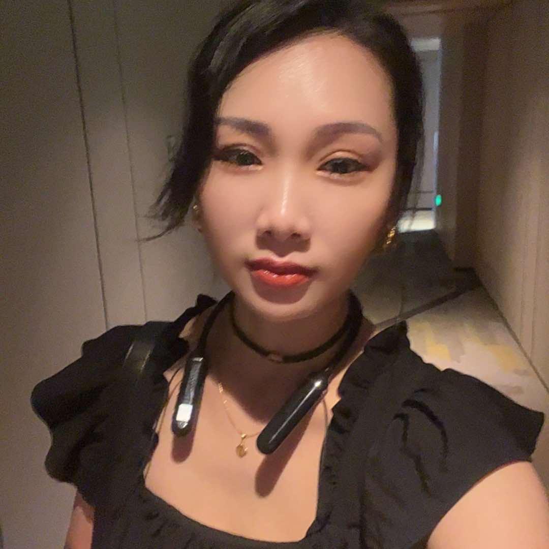布厂街调肤小丽