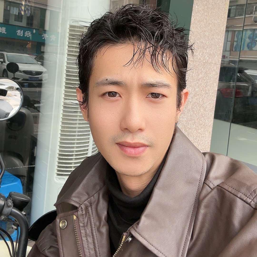 C国潮男士 小磊
