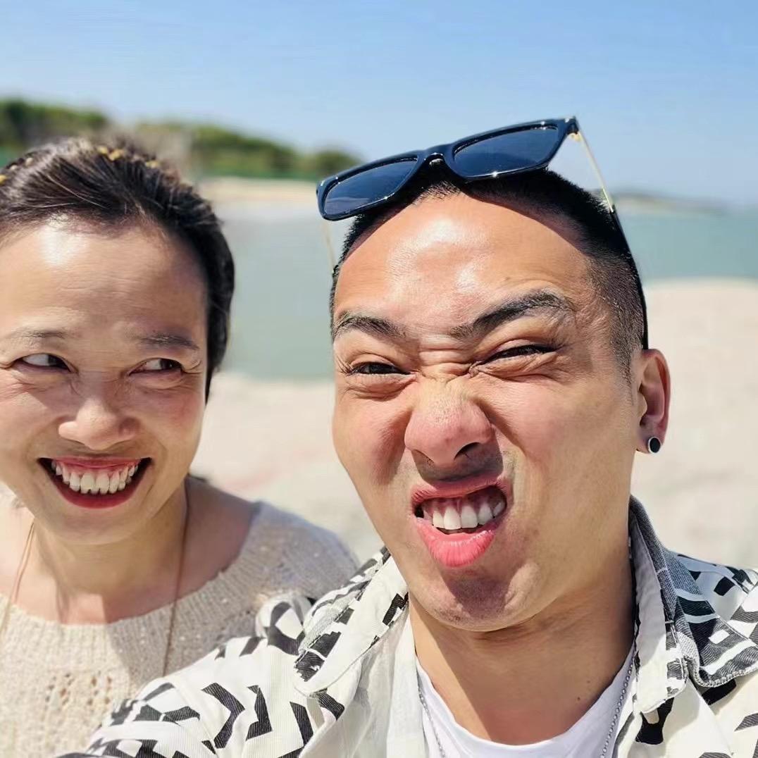 邢哥不许笑（彩虹餐厅）