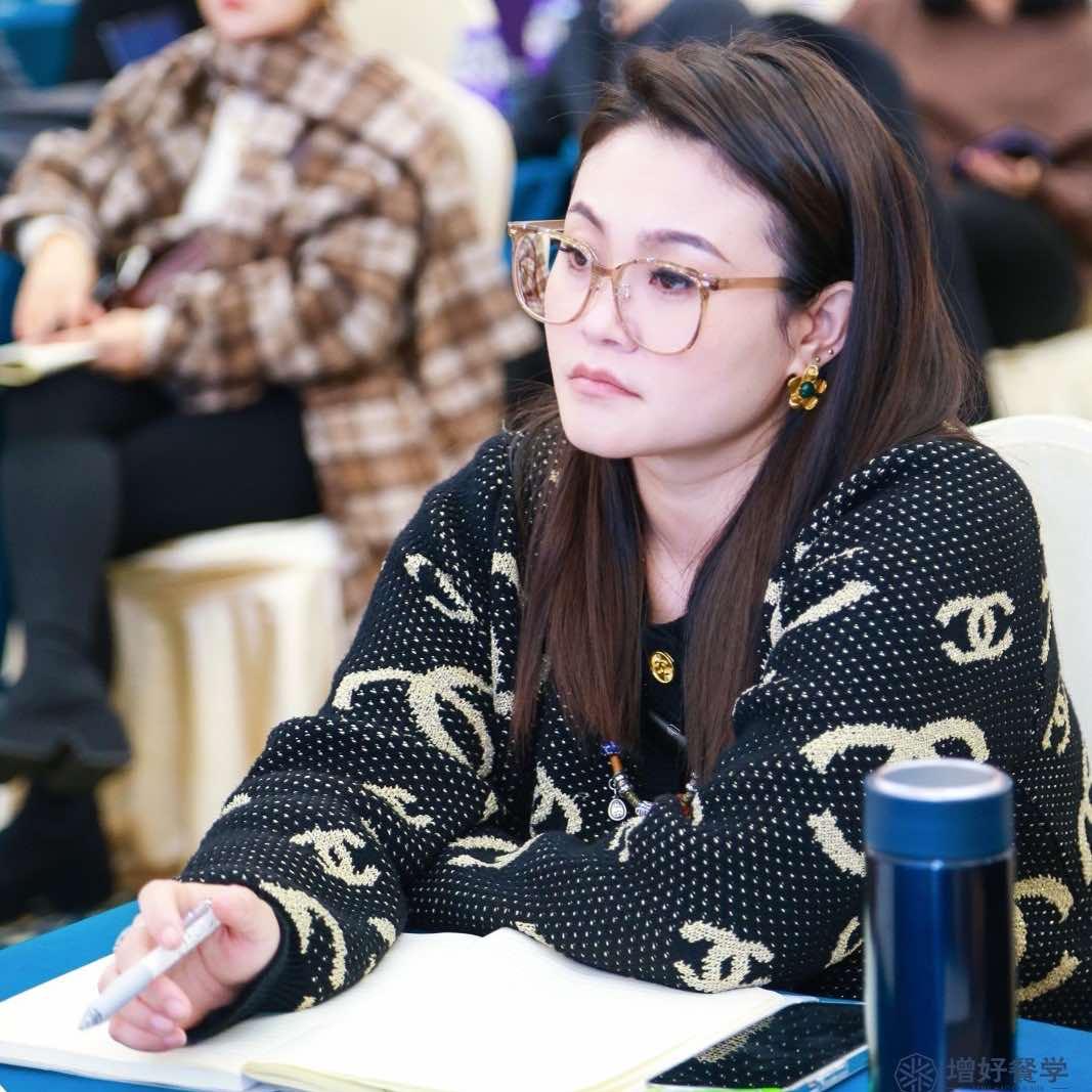 新镇大兵烧烤超姐