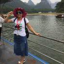 十指扣（喜欢爱唱歌)和聊天