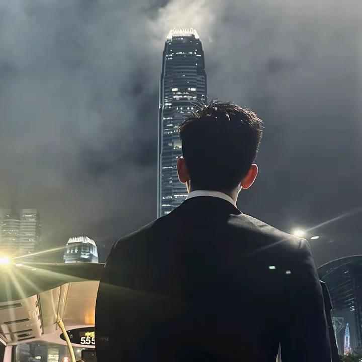 龙七君