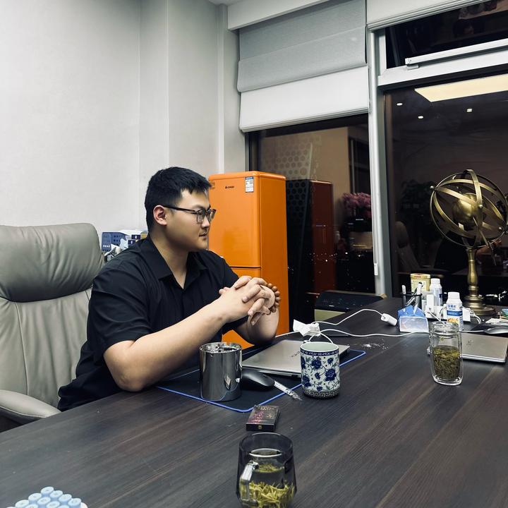 AGO硕哥