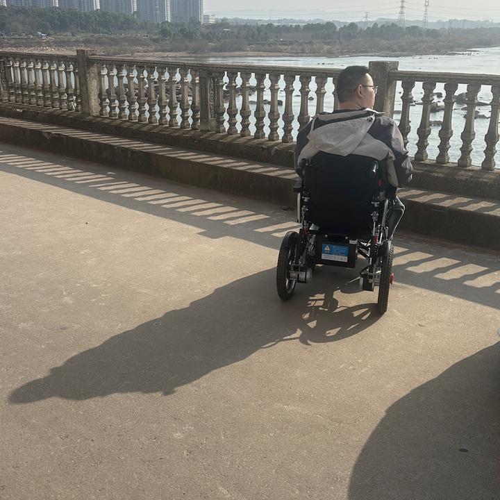 王彦林（挑战不可能）