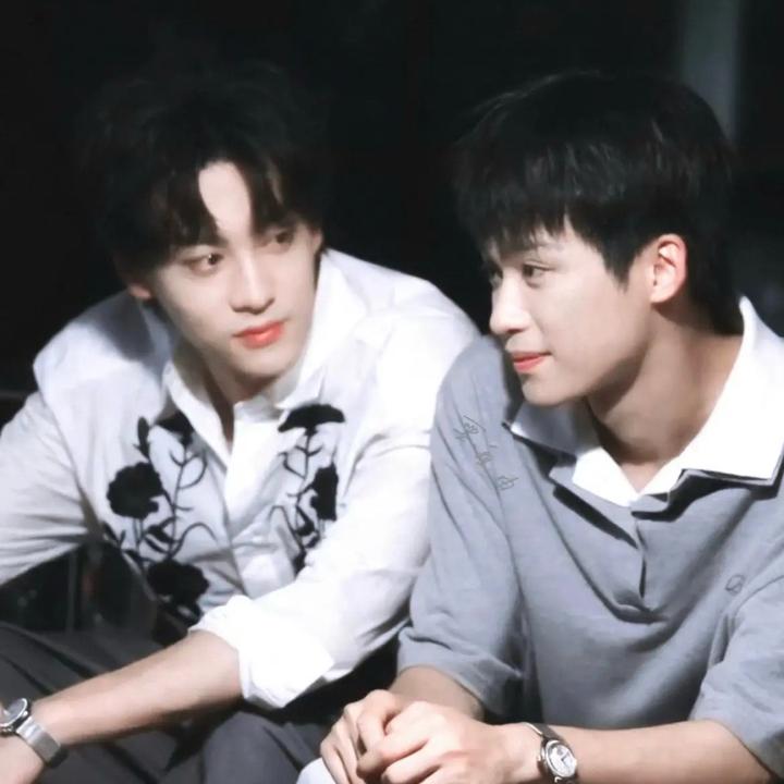 🔒要自由🌽🔐💜💚