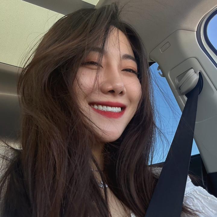 明明就是许明明头像