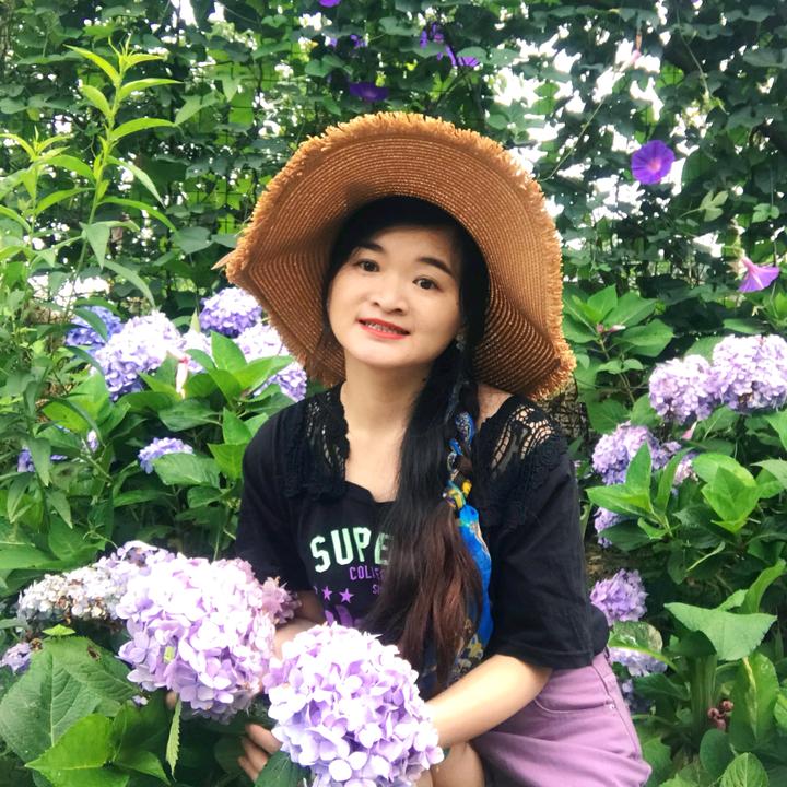 峨眉山陪爬小谢