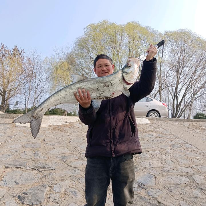 路亚小吴