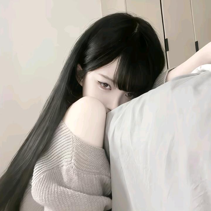 世一冷脸萌余大王