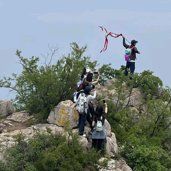 七哥爱爬山