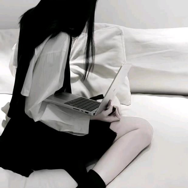 清冷极品美少女(cs2)
